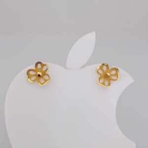 22k Gold Exclusive Flower Design Earring
