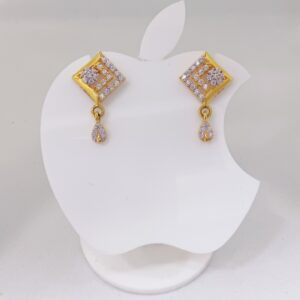 22k gold exclusive solitaire hanging ladies earring