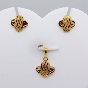 18k gold plane flower design ladies pendant set