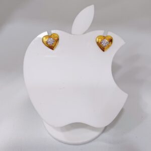 18k gold exclusive heart shape ladies earring