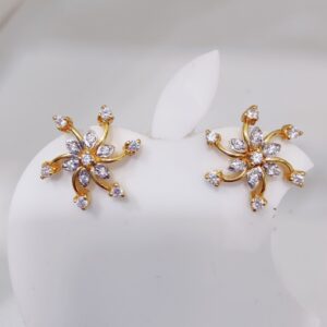 18k gold stone sitting exclusive ladies earring