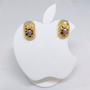 18k gold plain exclusive finishing ladies earring