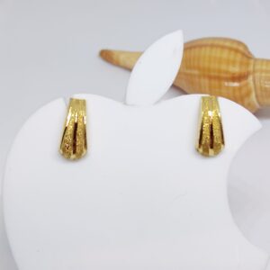 18k gold plain exclusive ladies earring
