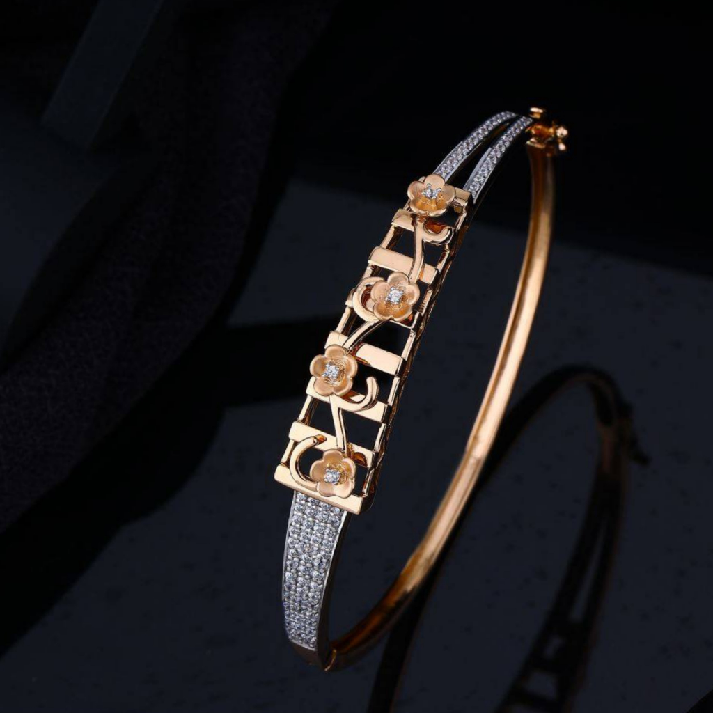 22k Gold Exclusive Flawor Design Ledies Bracelet