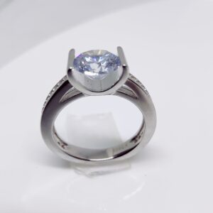 92.5 sterling silver exclusive diamond ladies ring