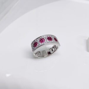 92.5 silver excellent diamond work ladies ring