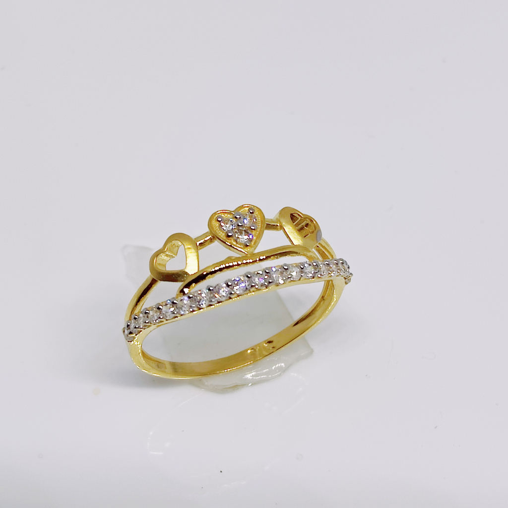 916 gold Triple heart shape ring