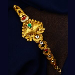 22k gold triangle shape antique jadtar ladies bracelet