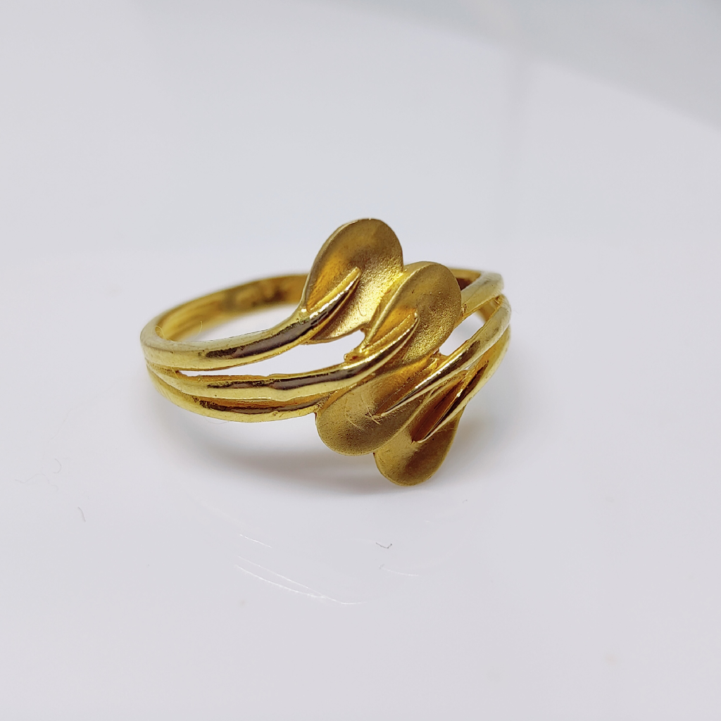 22k gold plain ladies exclusive ring