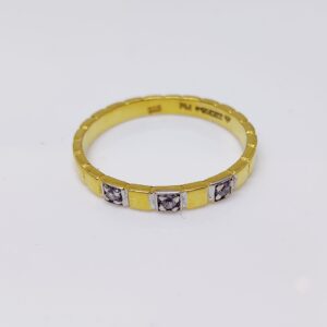 22k gold square dimond ladies ring