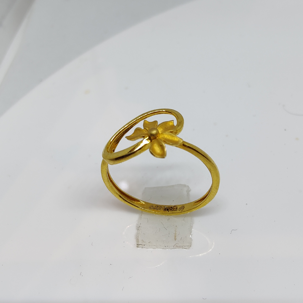 22k gold plain flowers ladies ring