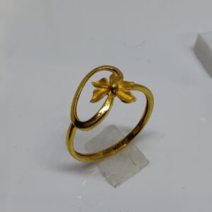 22k gold plain flowers ladies ring