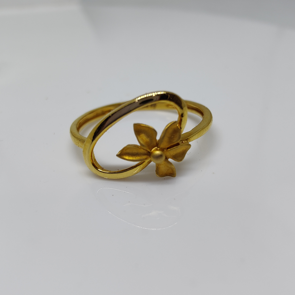 22k gold plain flowers ladies ring