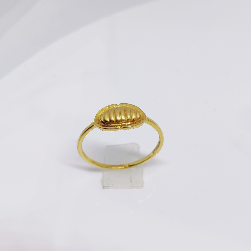 22k gold plain Solider ladies ring