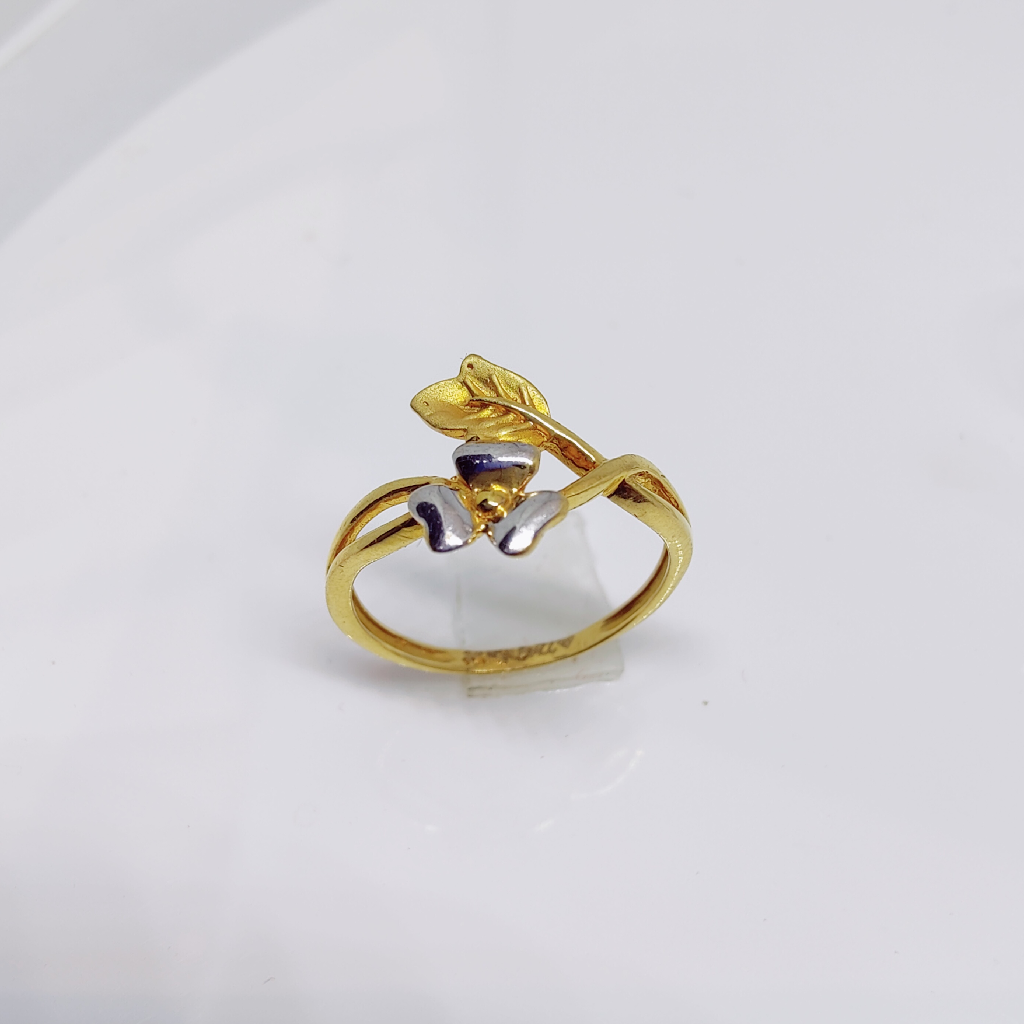 916 gold flower design exclusive ring