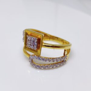 22K Gold Diamond Ladies Ring