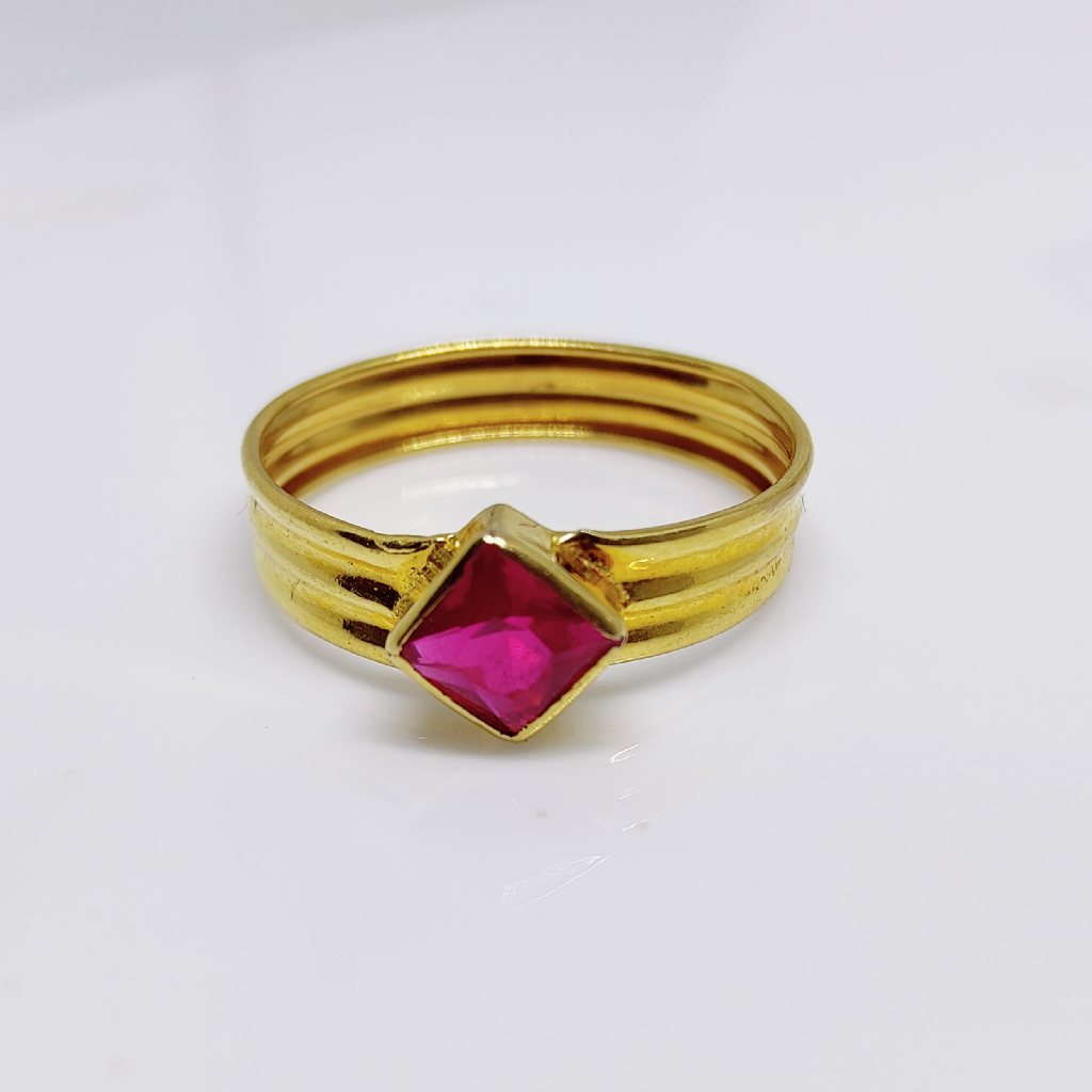 18K Gold Square Single Colour Stone Ladies Ring