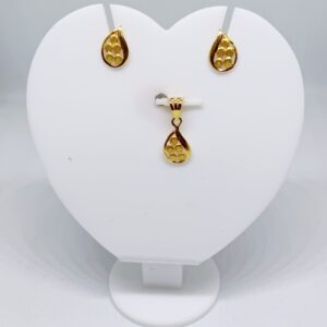 18k gold plain pan design pendant set