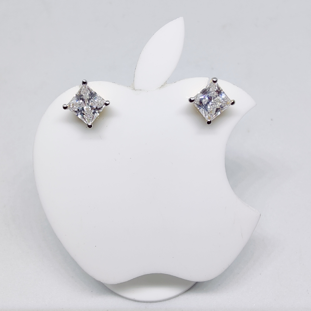 18k Single Stone Square Tops