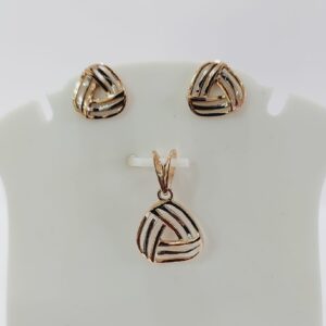 18k rose gold triangle pendant set
