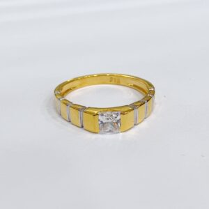 916 gold white exclusive stone ladies ring