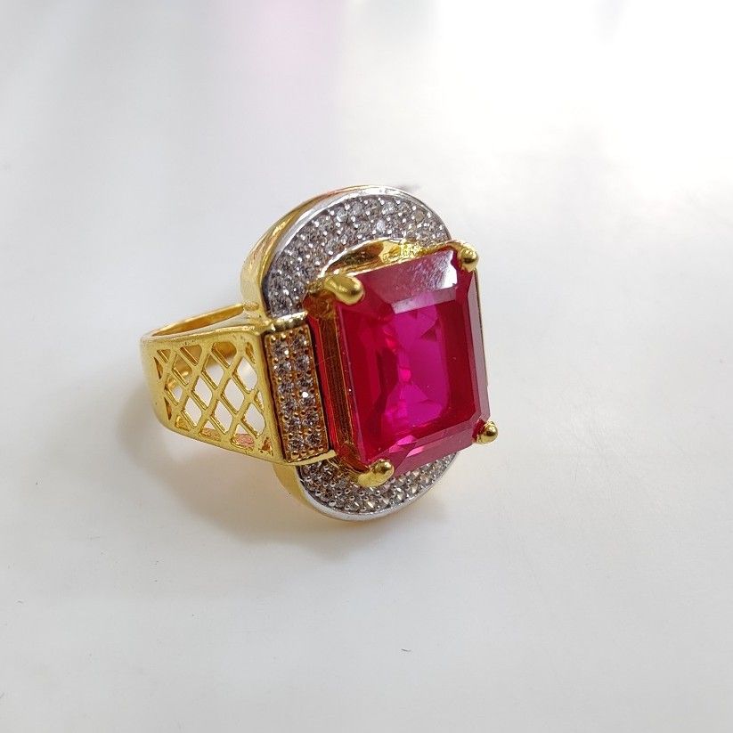 22K Gold Red Colour Stone Gents Ring - Image 2
