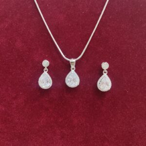 925 silver u shape chain hanging diamond pendant set