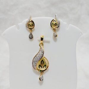 916 gold diamond pendant set