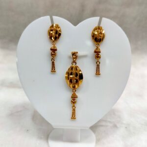 22k gold plain pendant set