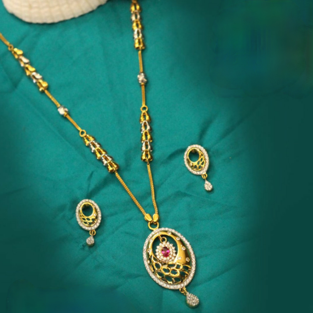 916 Gold Diamond with ruby stone necklace set