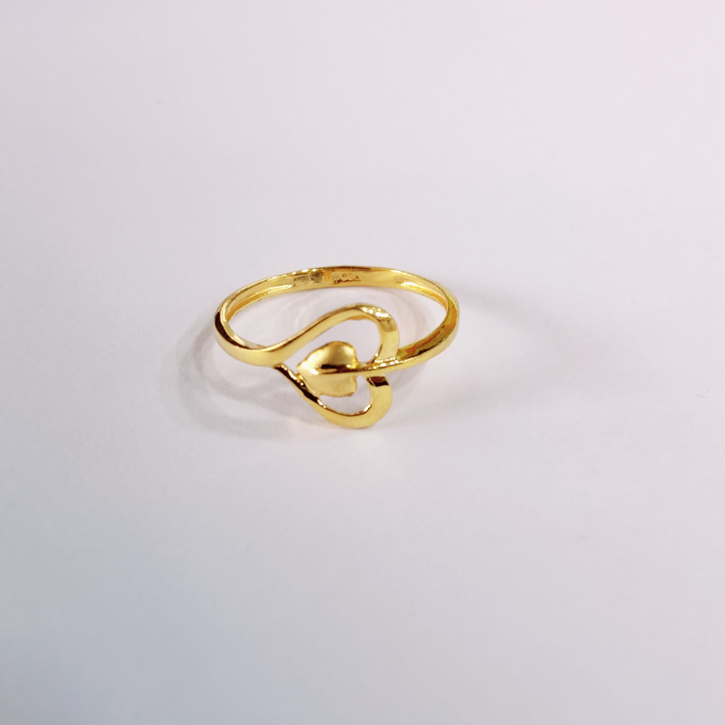 916 Plain Gold Heart Design Ring For Ladies