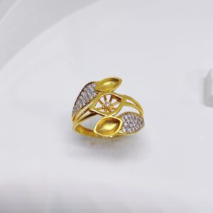916 gold Leaf Shape CZ ladies ring