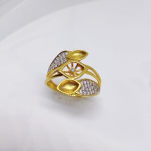 916 gold Leaf Shape CZ ladies ring