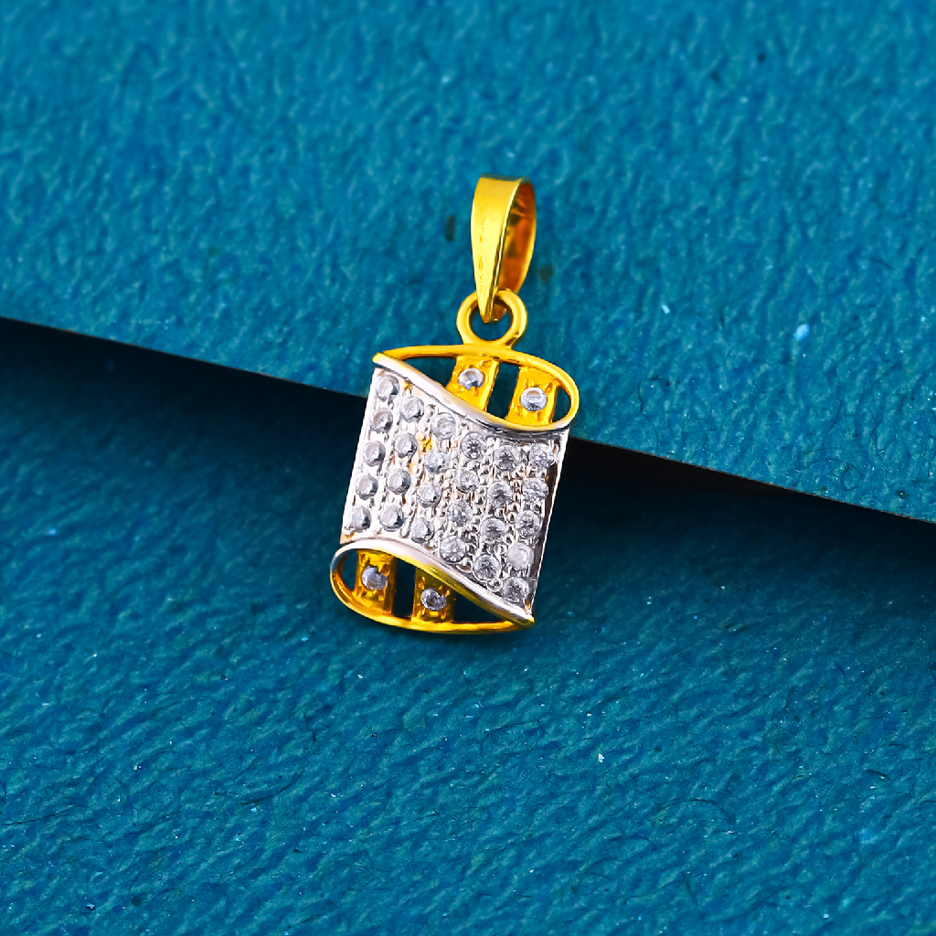 20K Gold Unisex Square Pendant