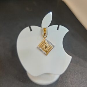 916 Gold Pendal