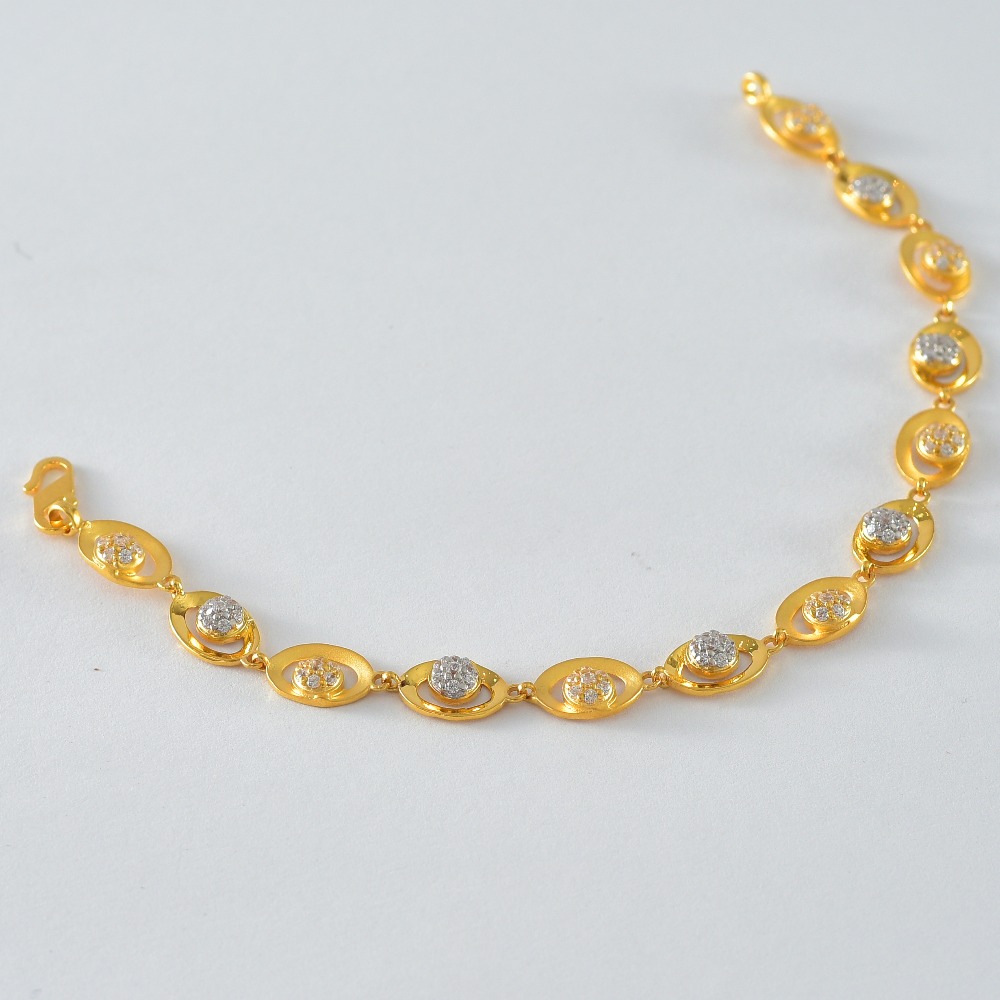 22KT gold Women Stylish Bracelet  AJ-025