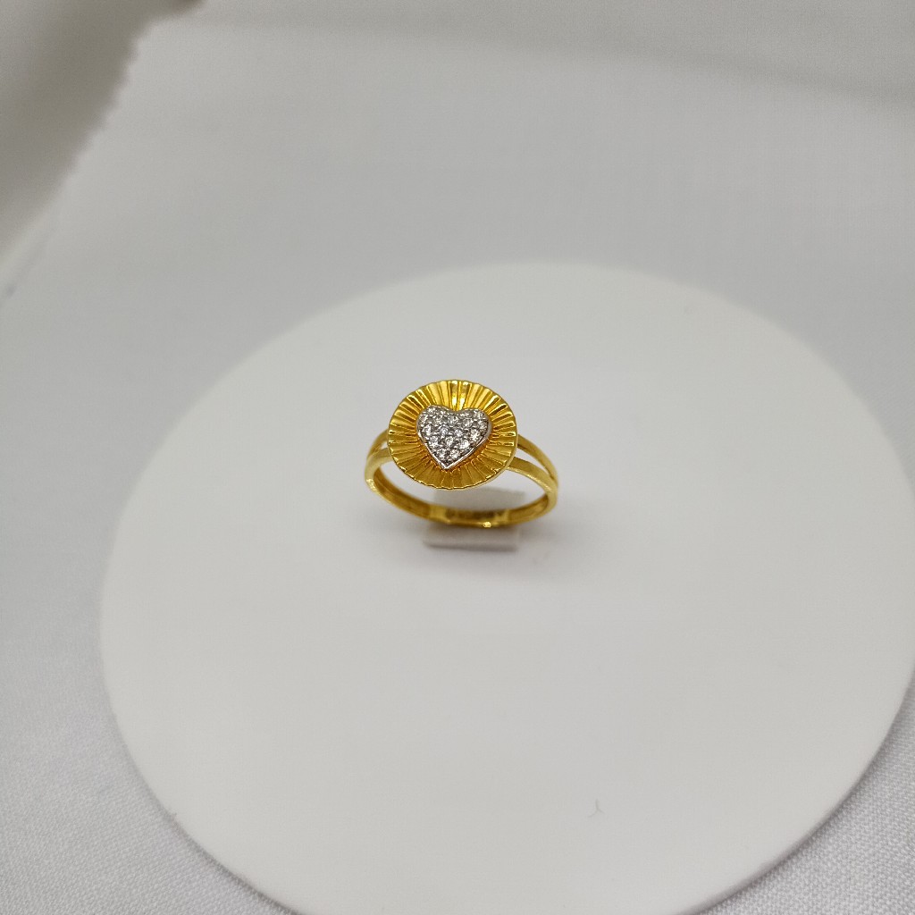Ladies Ring