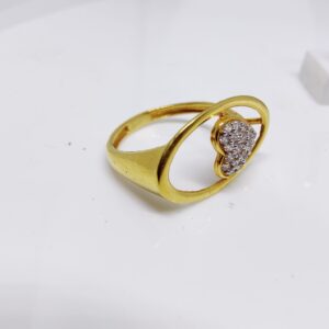 22k gold heart shape ladies fancy CZ ring