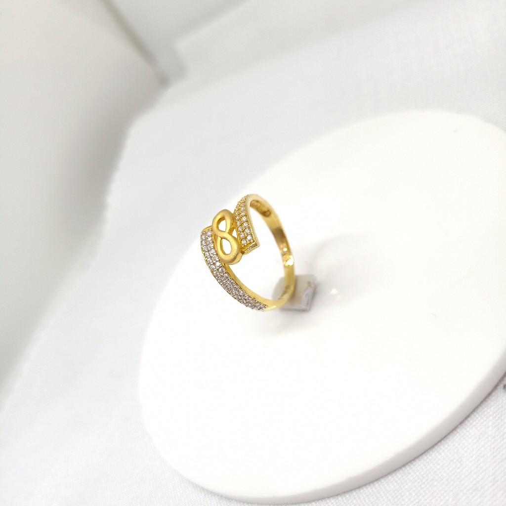 22Kt Gold Fancy Ladies Ring - Image 3
