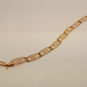 18Kt Gold Daily Wear Lucky