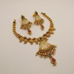 22K Gold Antique Meenakari Necklace Set