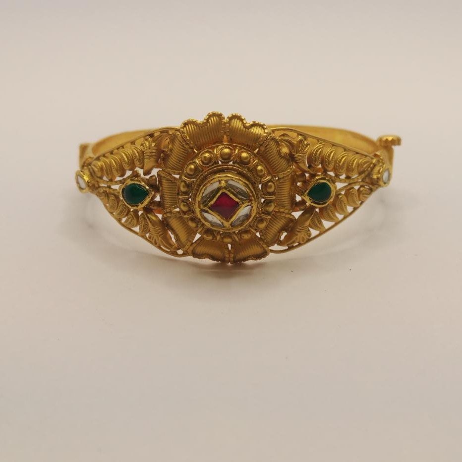 916 Gold Antique Jadtar Bracelet