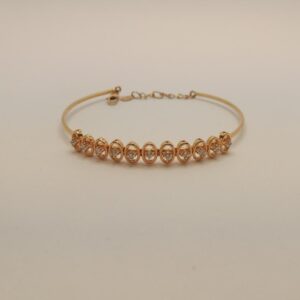18K Gold Stylish Bracelet