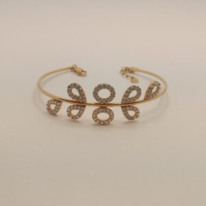 18K Gold Beautiful Bracelet