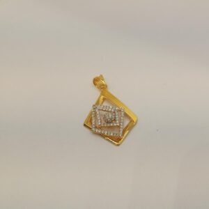 22k gold diamond pendant