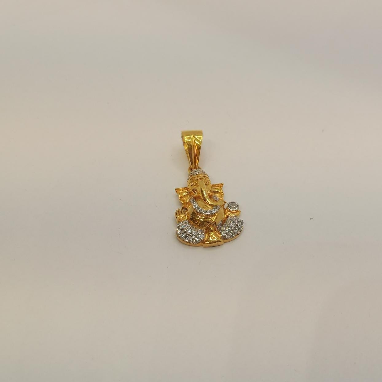 22k gold ganpati pendeant