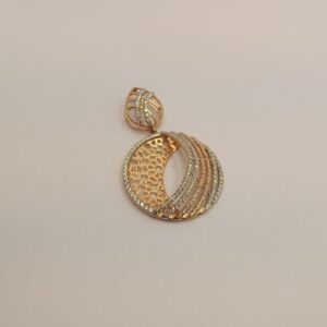 18k gold diamond pendant