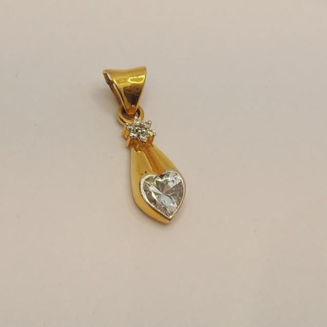22k gold diamond pendant