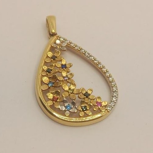 18K Gold Elite Pendant