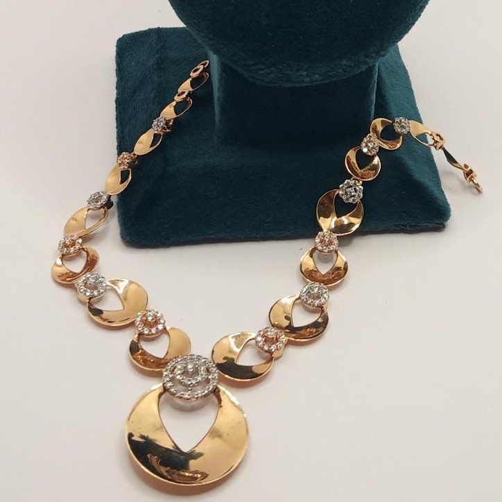 18K Rose Gold Stylish Necklace Set